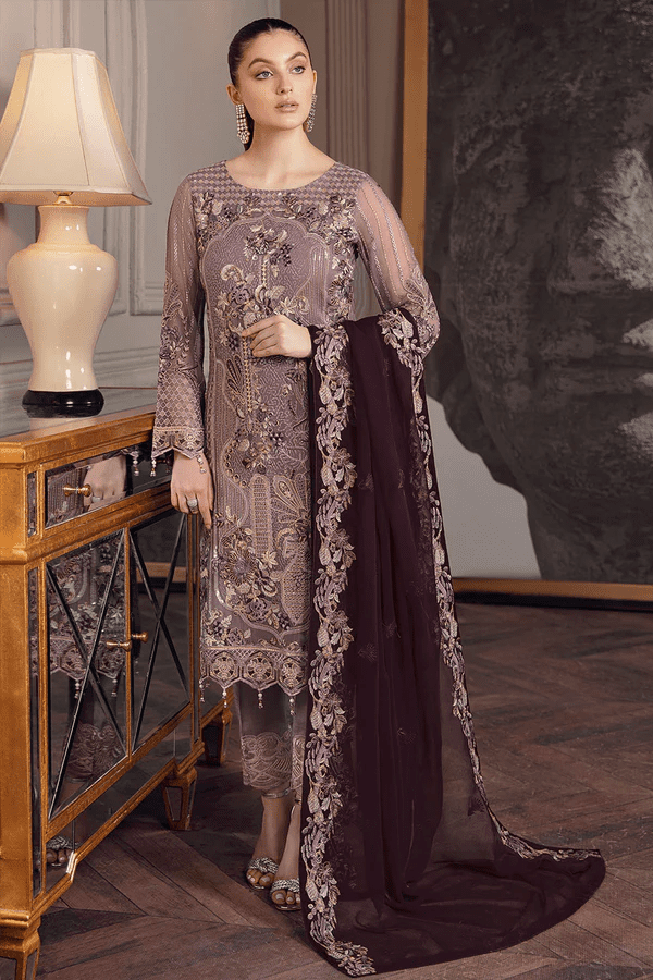 Purple Pakistani Salwar kameez With Contrast Heavy Work Dupatta