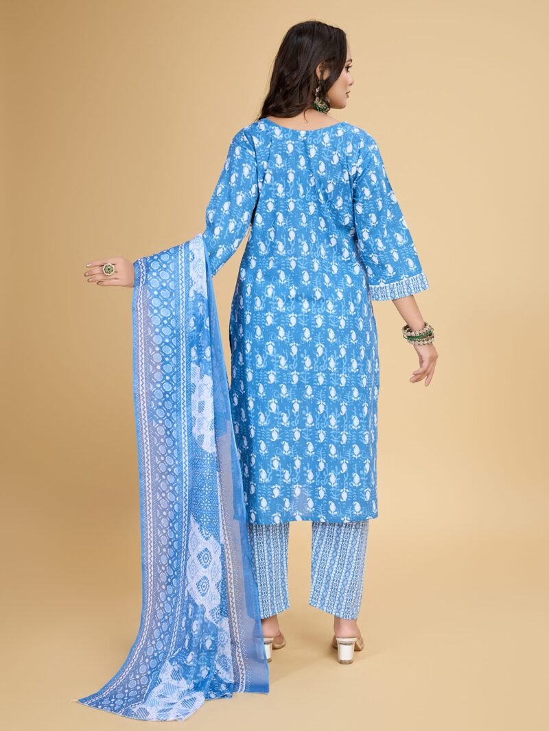 Women Blue Floral Printed Kurta Set with Dupatta - Image 5