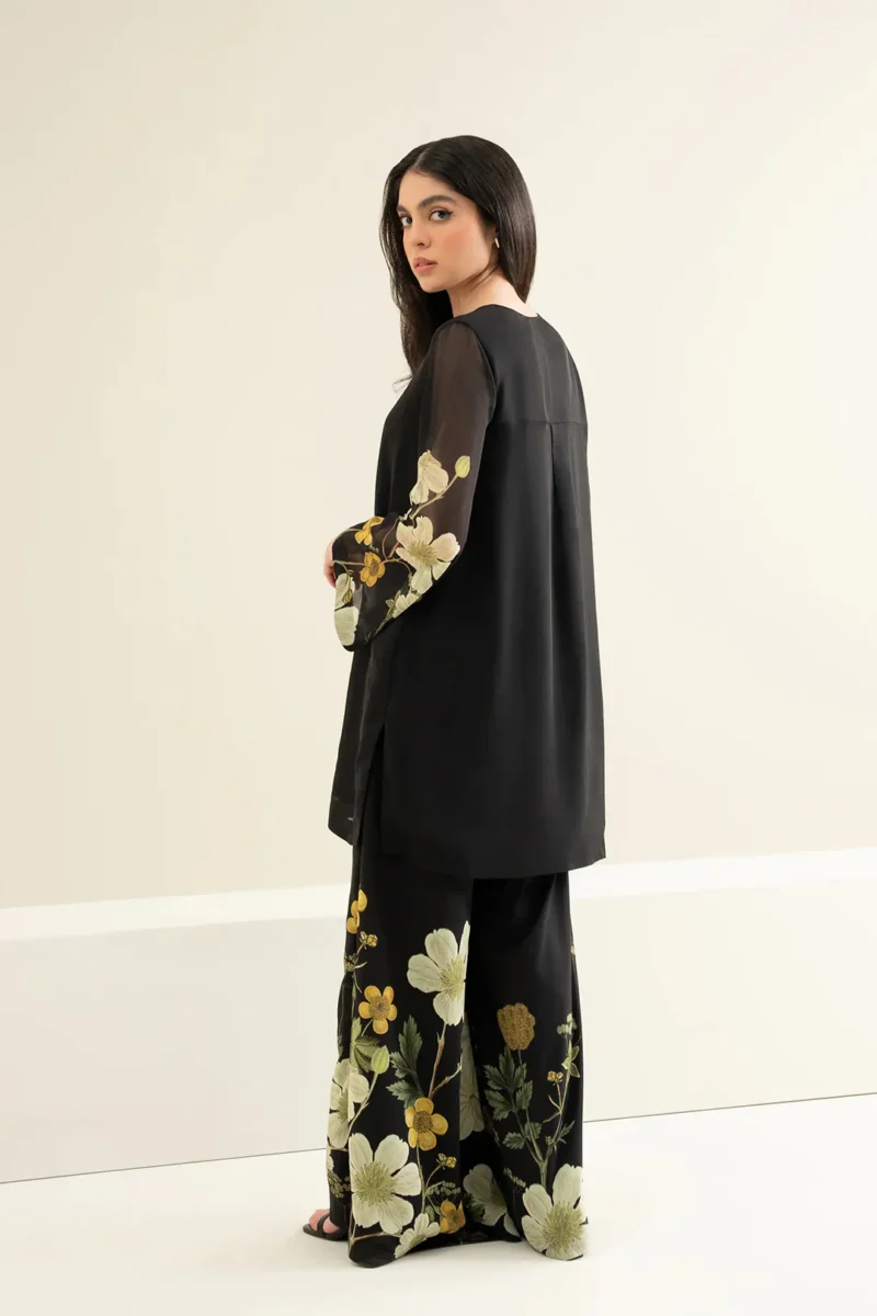 Pakistani Garland Co-ord Set - Image 4