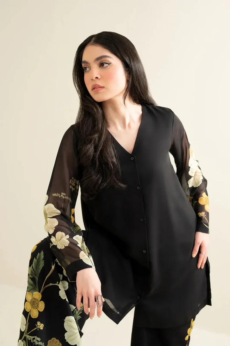 Pakistani Garland Co-ord Set - Image 3